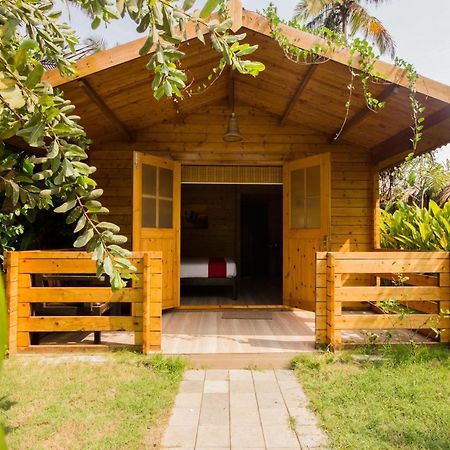 Majestic Beach Comfort Варка Екстериор снимка