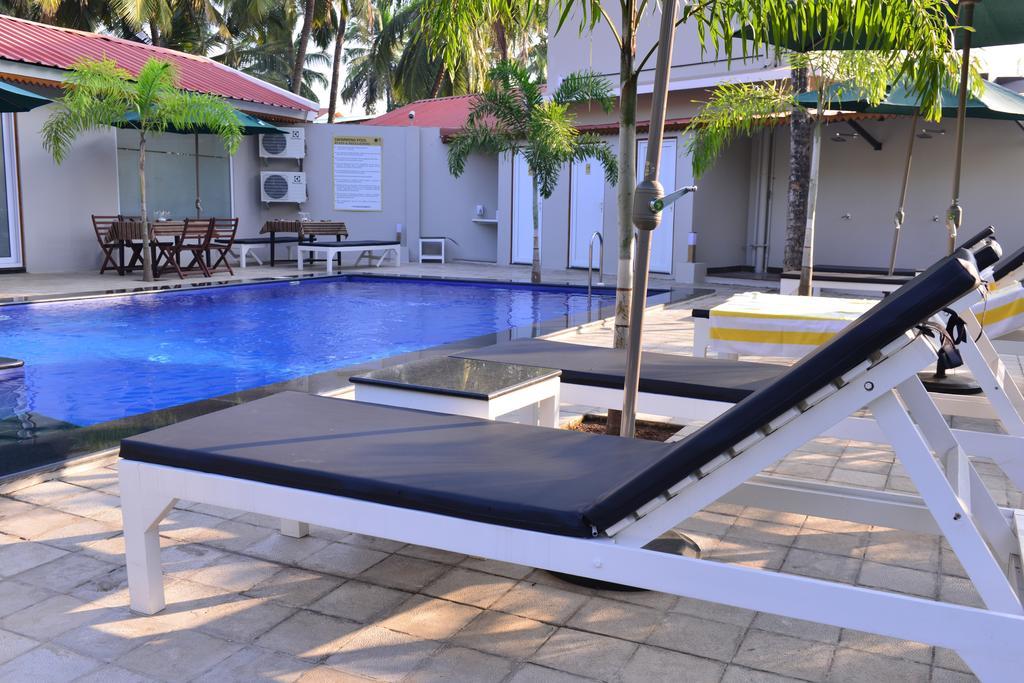 Majestic Beach Comfort Варка Екстериор снимка