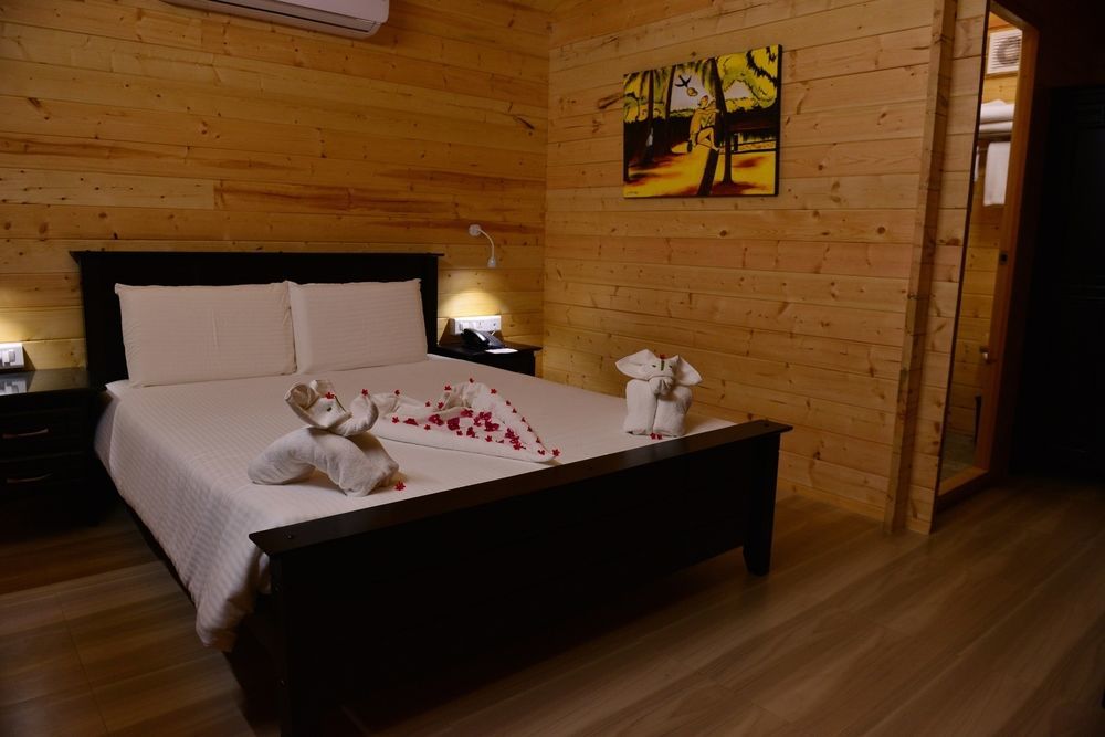 Majestic Beach Comfort Варка Екстериор снимка